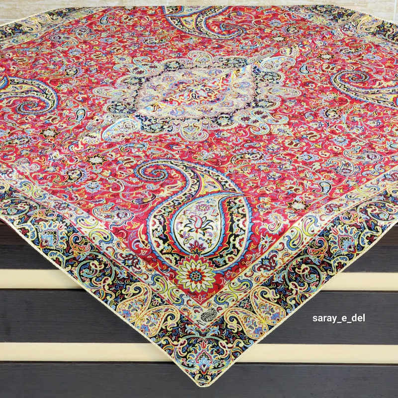 رومیزی( بقچه) ترمه یک در یک سرخ
