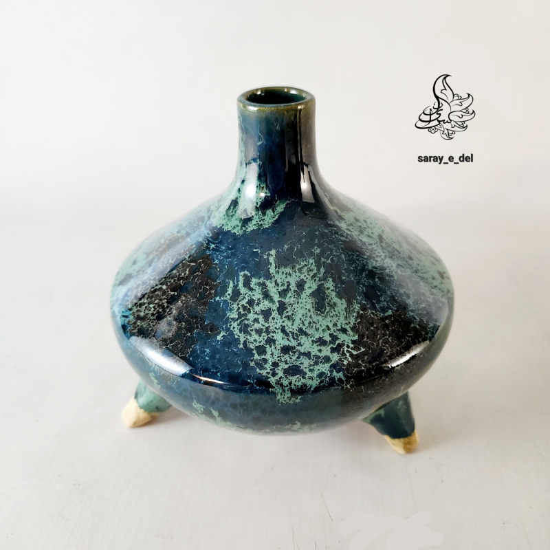 گلدان سه پایه سفالی32067